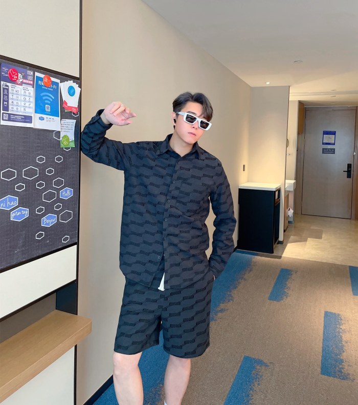 Clothes Balenciaga 703