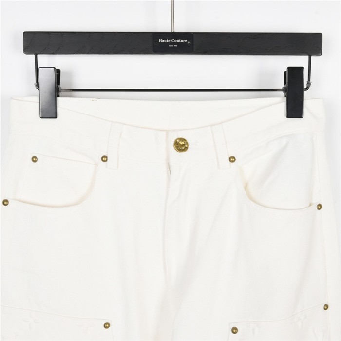 Clothes LOUIS VUITTON 952