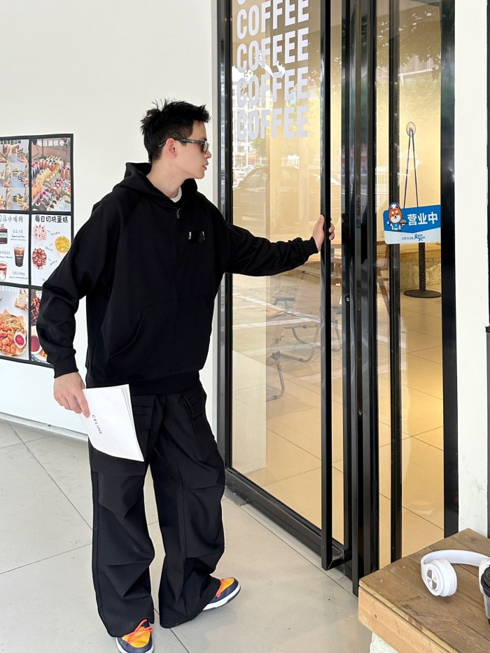 Clothes Balenciaga 687