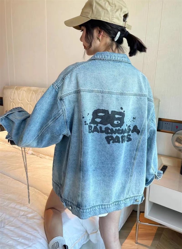 Clothes Balenciaga 696