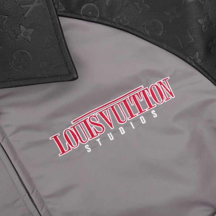 Clothes Louis Vuitton 954