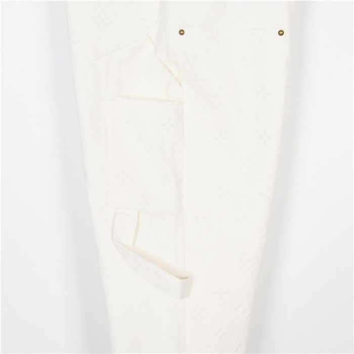 Clothes LOUIS VUITTON 952