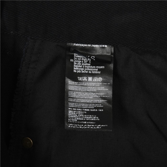 Clothes LOUIS VUITTON 951