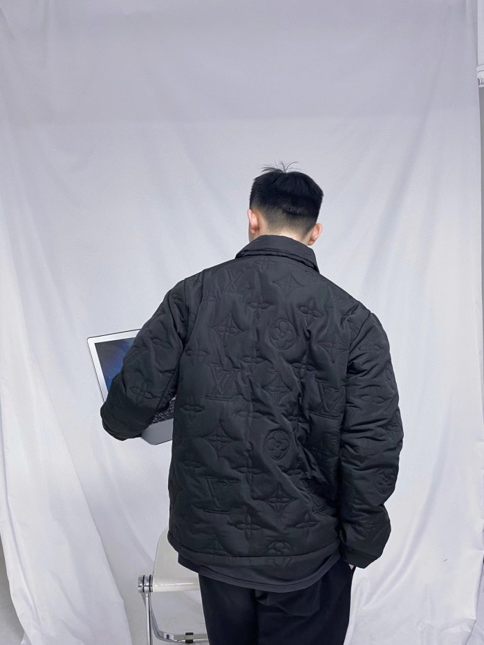 Clothes Louis Vuitton 955