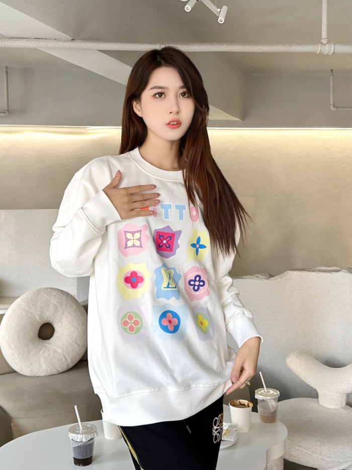 Clothes Louis Vuitton 953