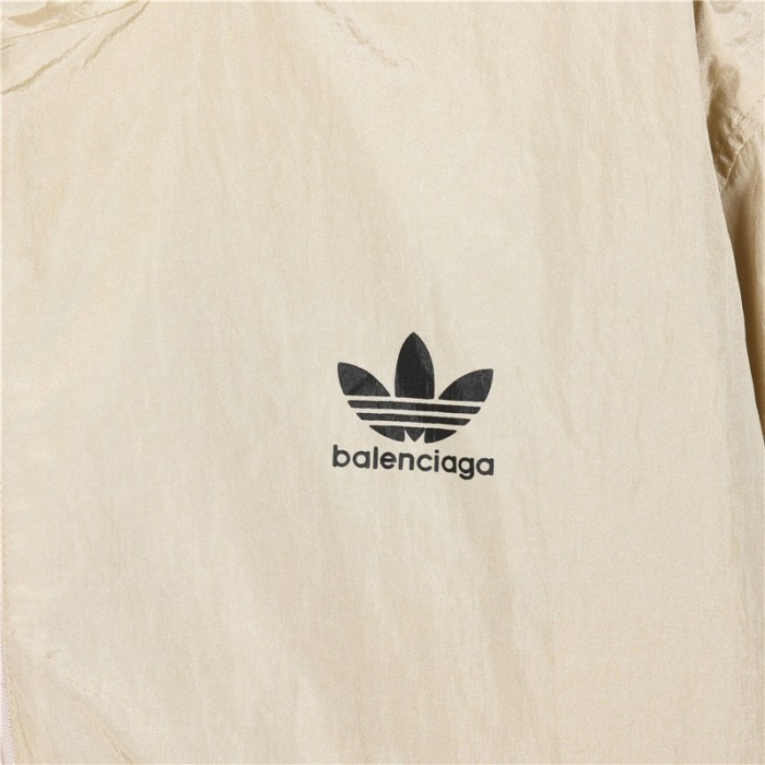 Clothes Balenciaga 699