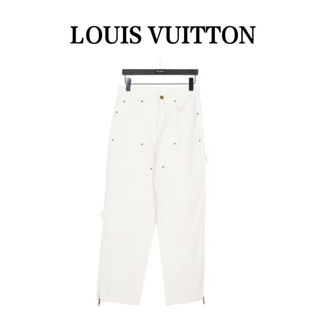 Clothes LOUIS VUITTON 952