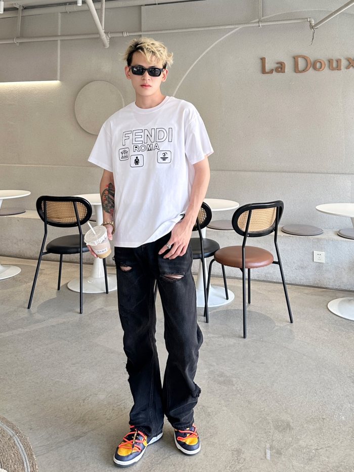 Clothes Balenciaga 693