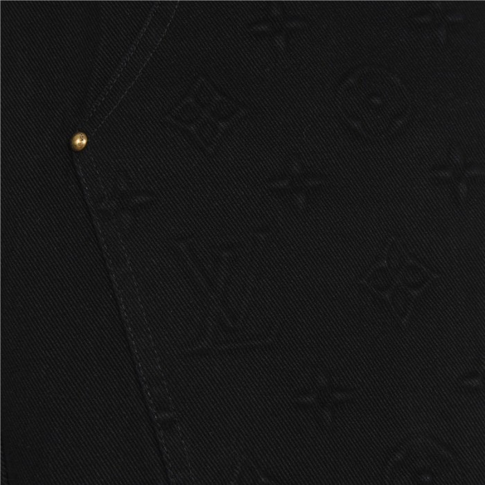 Clothes LOUIS VUITTON 951