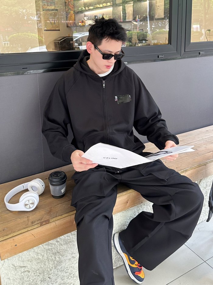 Clothes Balenciaga 687