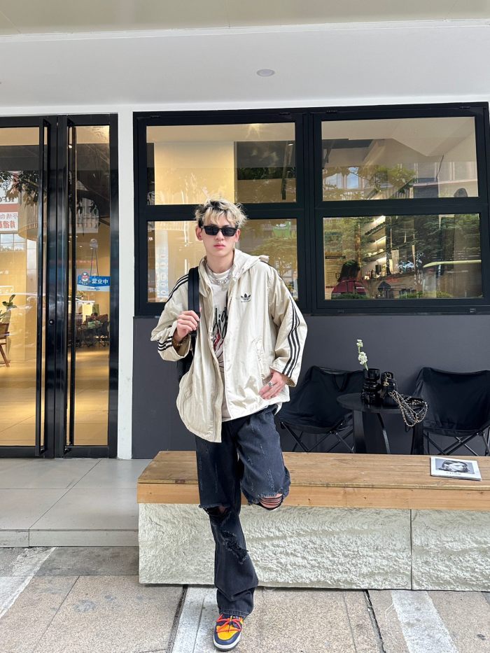 Clothes Balenciaga 699