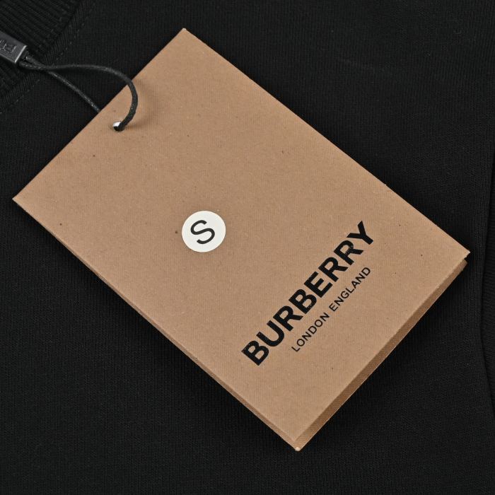 Clothes Burberry 556