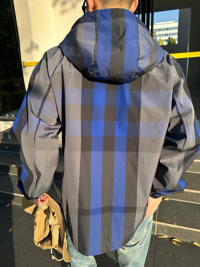 Clothes Burberry 562