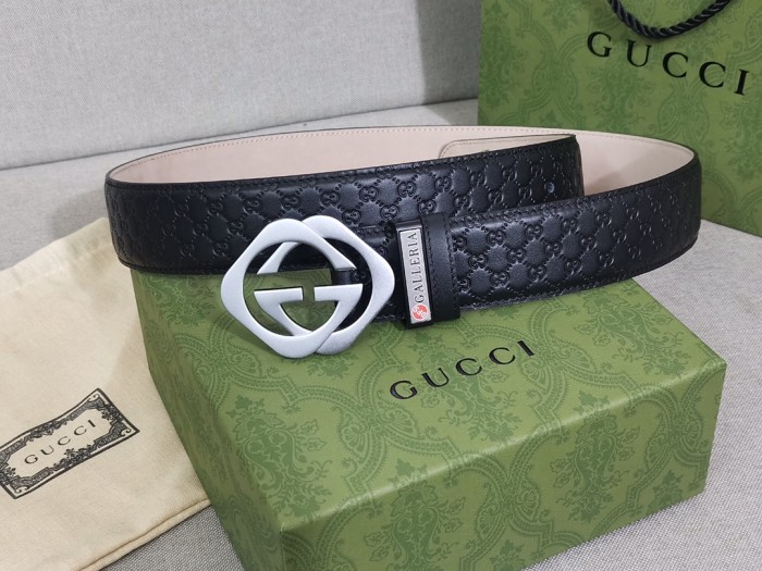 Streetwear Belt Gucci Signature