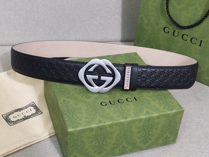 Streetwear Belt Gucci Signature