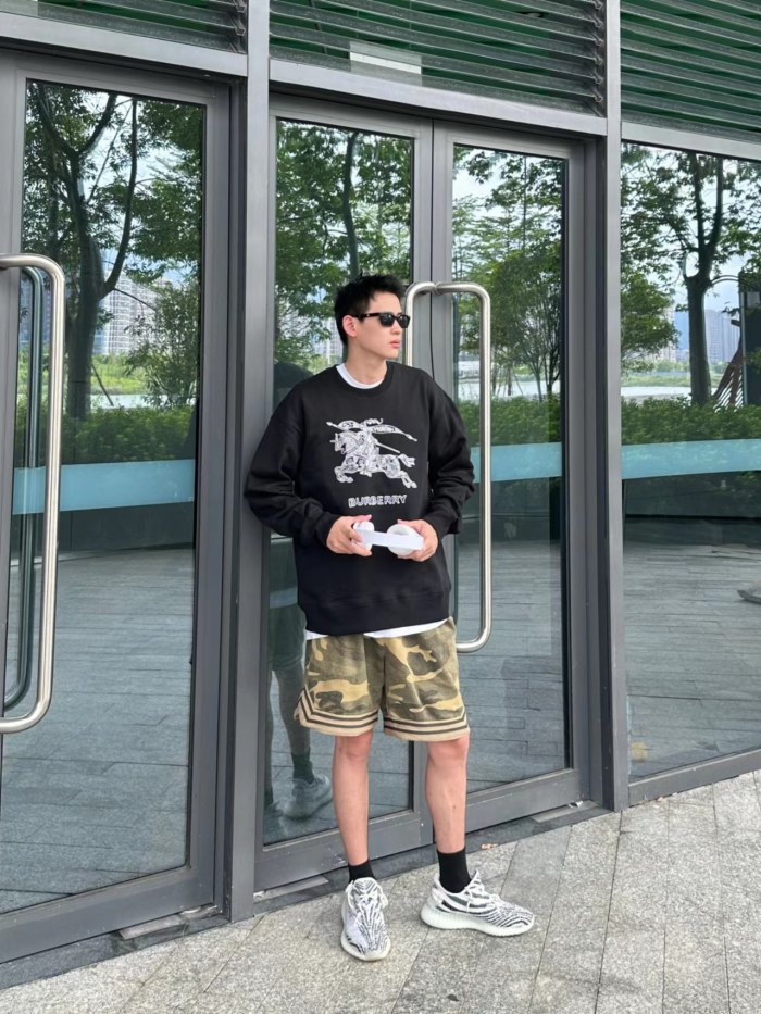 Clothes Burberry 570