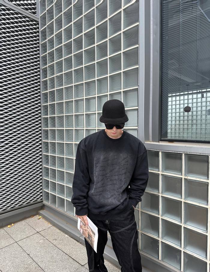 Clothes Balenciaga 709