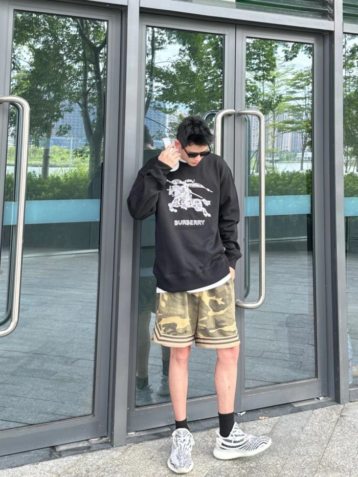 Clothes Burberry 570