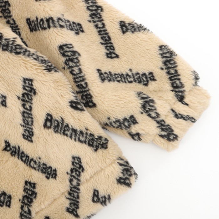 Clothes Balenciaga 725