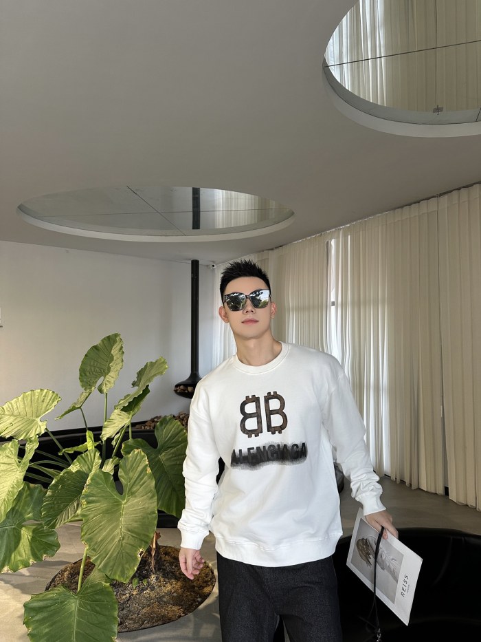 Clothes Balenciaga 715