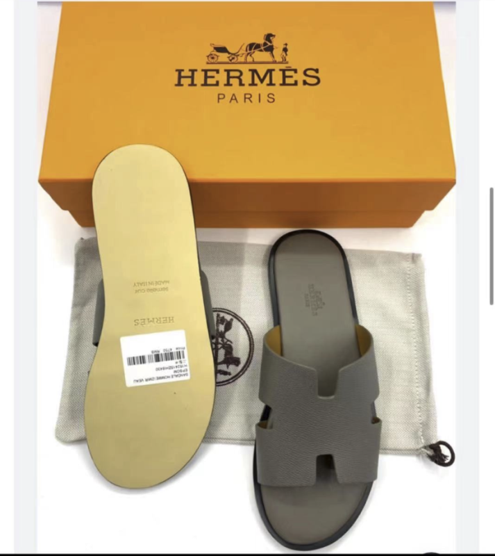 Herm è s Customization