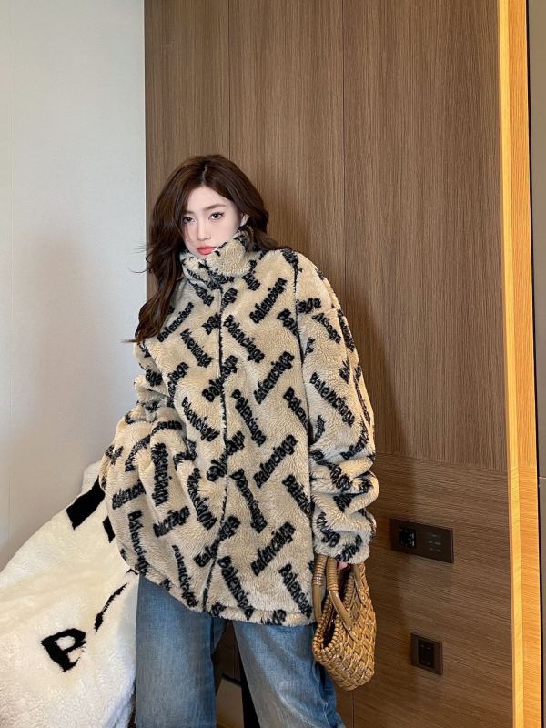 Clothes Balenciaga 725