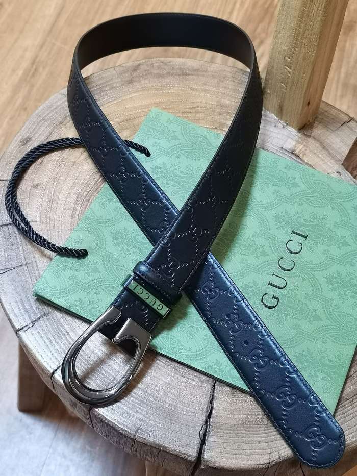 Streetwear Belt Gucci Signature