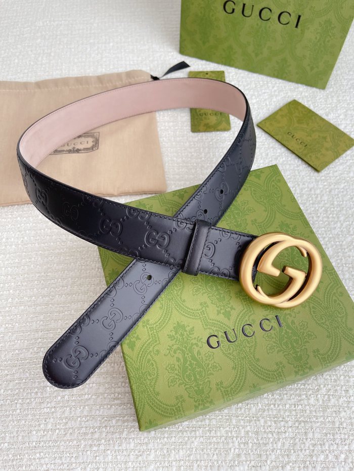 Streetwear Belt Gucci Signature