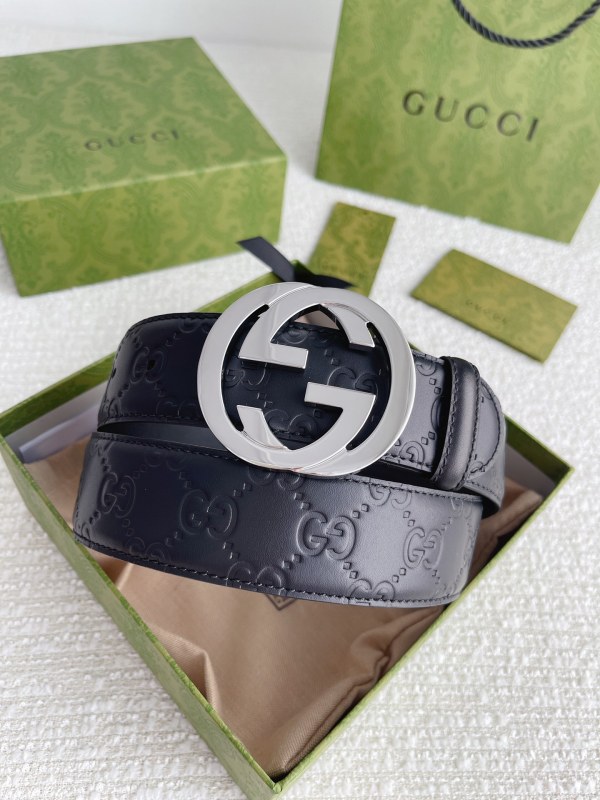 Streetwear Belt Gucci Signature
