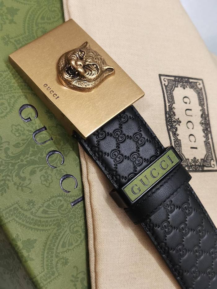 Streetwear Belt Gucci Signature