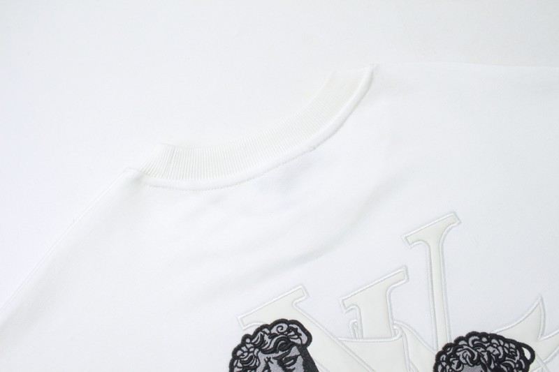 Clothes Louis Vuitton 962