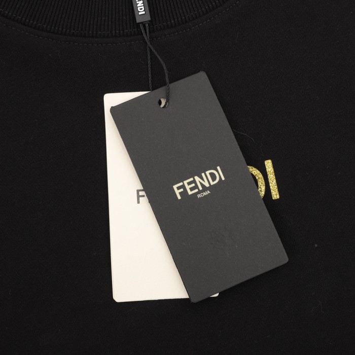 Clothes Fendi 213