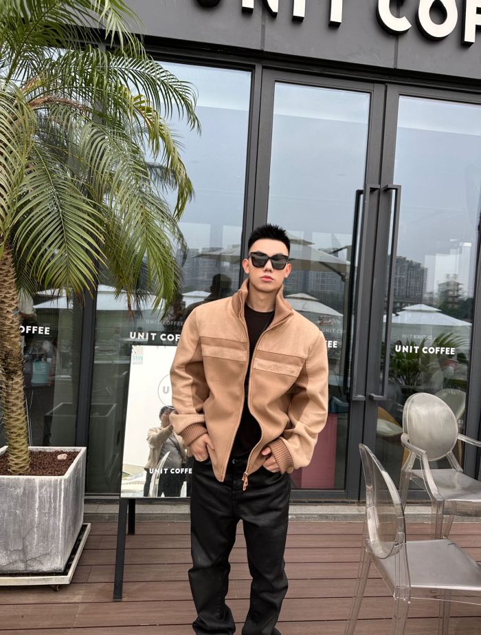 Clothes Louis Vuitton 966