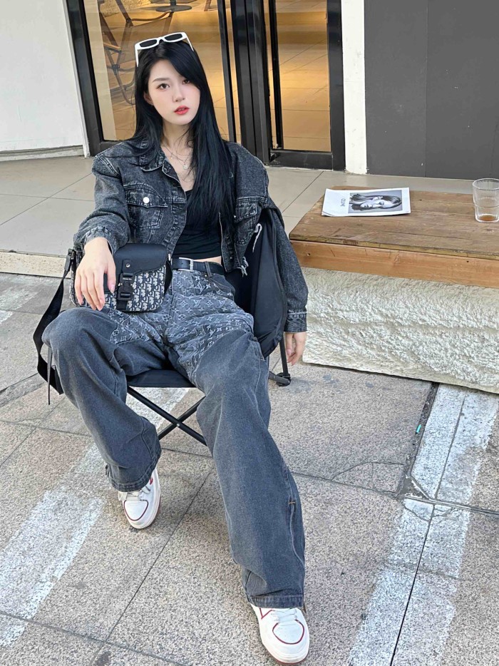 Clothes Louis Vuitton 972