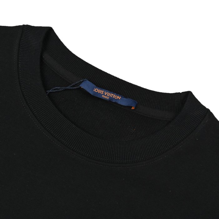 Clothes Louis Vuitton 974