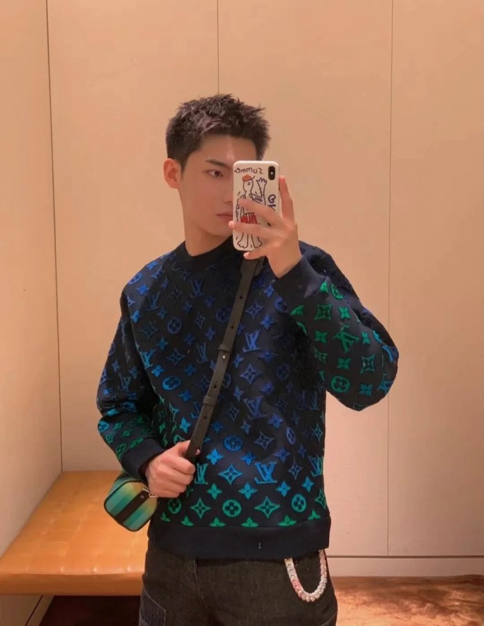 Clothes Louis Vuitton 973