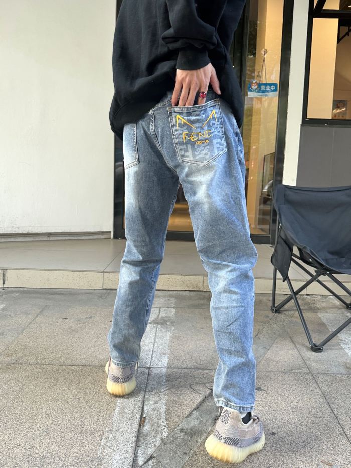 Clothes Fendi 212