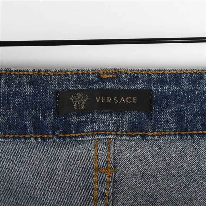 Clothes Versace 5