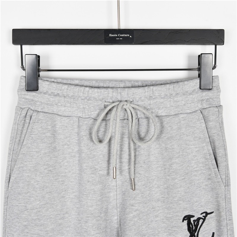 Clothes Louis Vuitton 1011