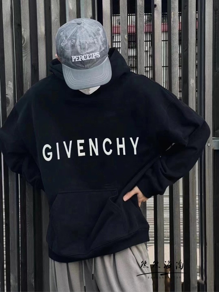 Clothes Givenchy 253