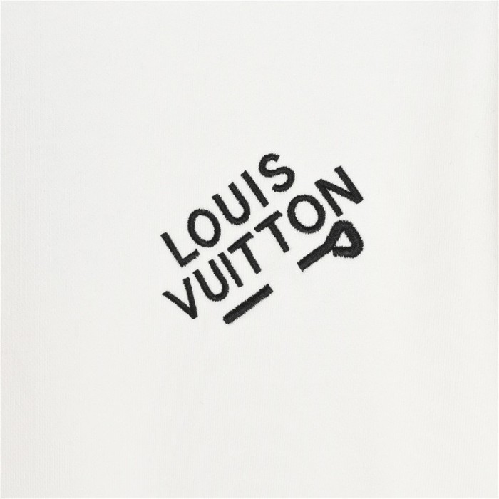 Clothes Louis Vuitton 1009