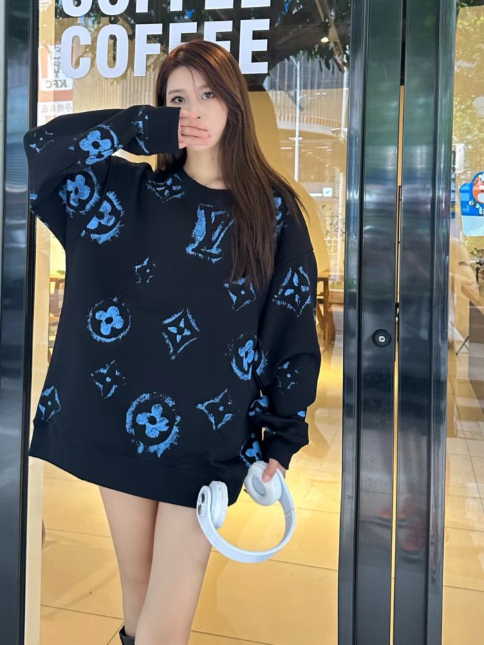 Clothes Louis Vuitton 998