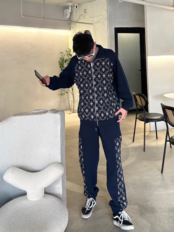 Clothes Louis Vuitton 1005