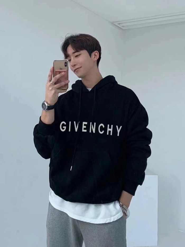 Clothes Givenchy 253