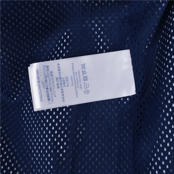 Clothes Louis Vuitton 979
