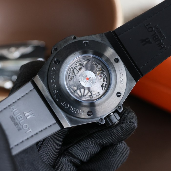 Watches Hublot 315799 size:43*13 mm