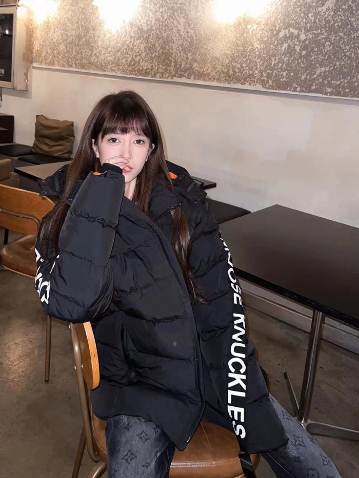 Clothes Moose Knuckles 1