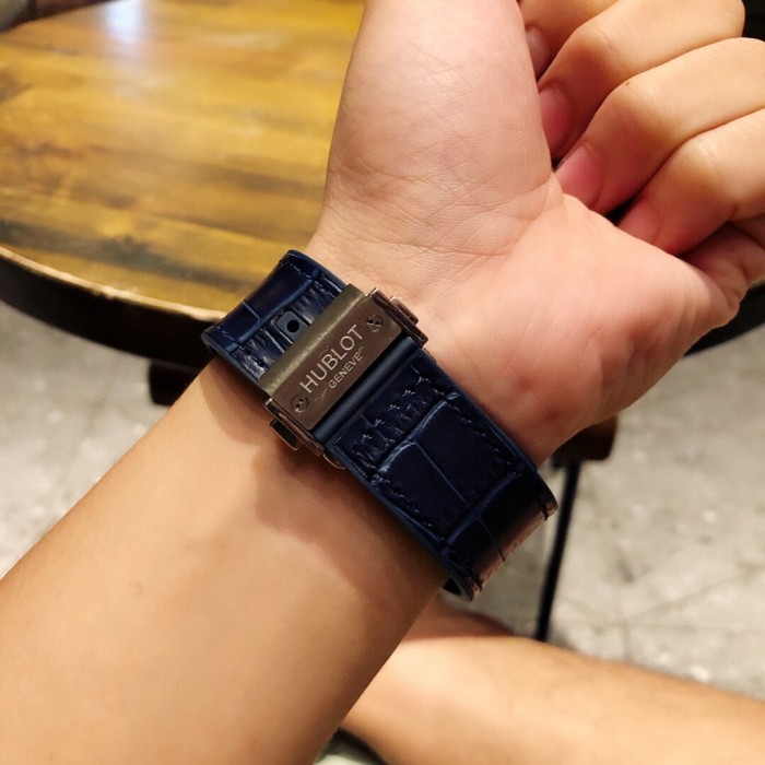 Watches Hublot 315805 size:45 mm