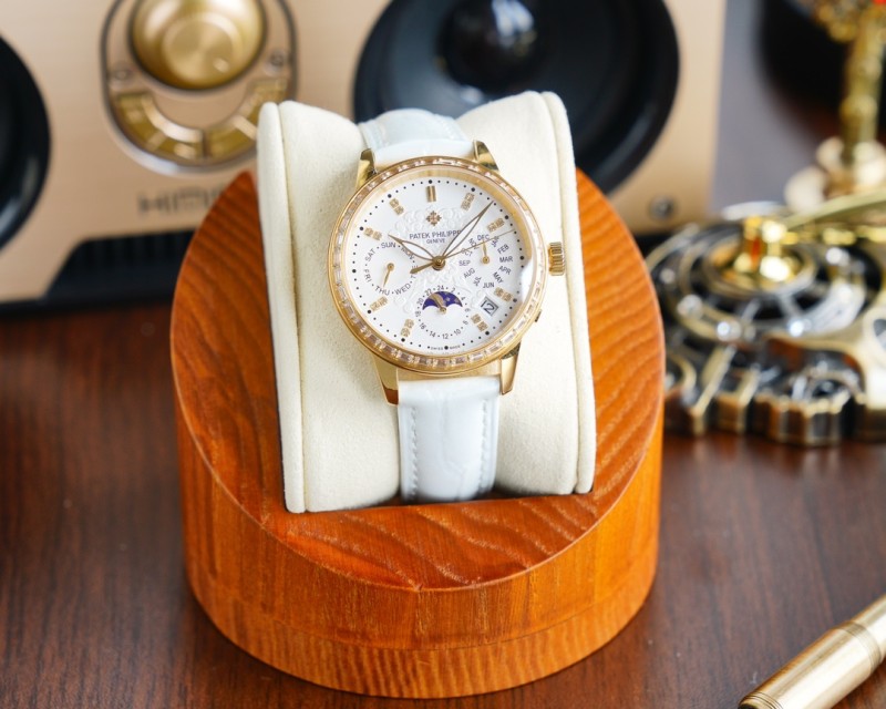 Watches Patek Philippe 314392 size:15*10 mm