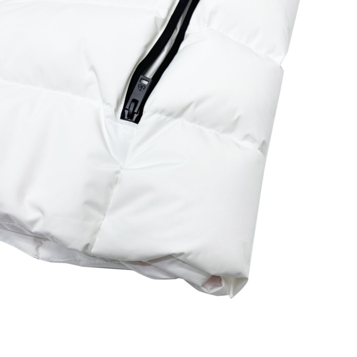 Clothes Moose Knuckles 2